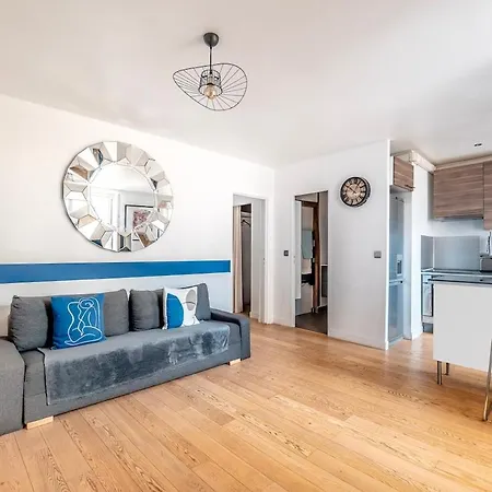 Lejlighed Downtown, Spacious & Cozy